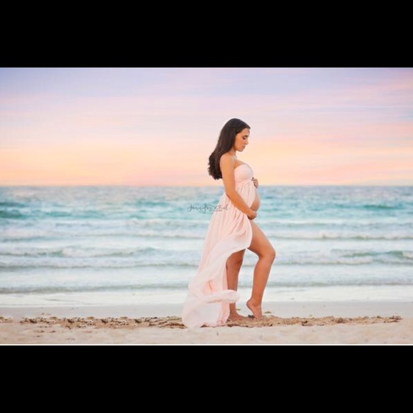 Maternity Gown - Picture 1 of 2